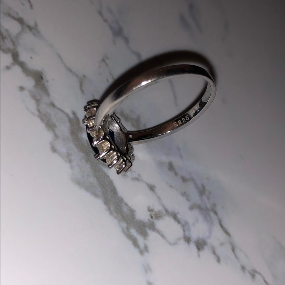 Sterling silver ring - Picture 4 of 5
